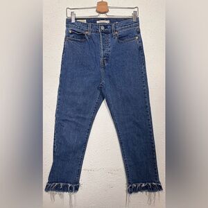 Levi's Classic Blue Wedgie Straight-Leg Jeans size 29 with Ruffle Frayed Hems